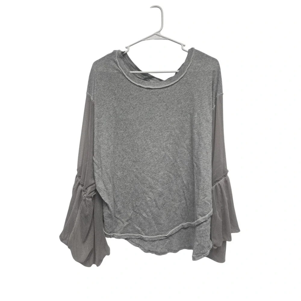 Free‎ People Oversized Boho Top Grey Mesh Bell Sleeve Size Small Petite